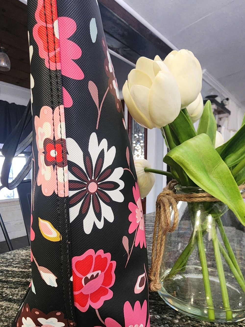 kate spade Harding Street Casa Flora Riley Black & Pink Tote Bag-17×12×5.5 - Picture 4 of 9
